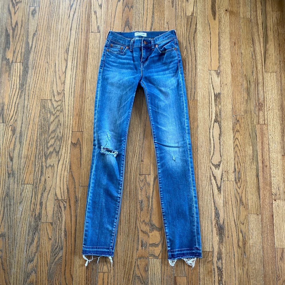 Madewell straight leg jeans size 24 mid rise